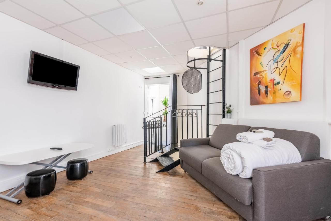 Triplex Magenta Quest Paris Exterior foto