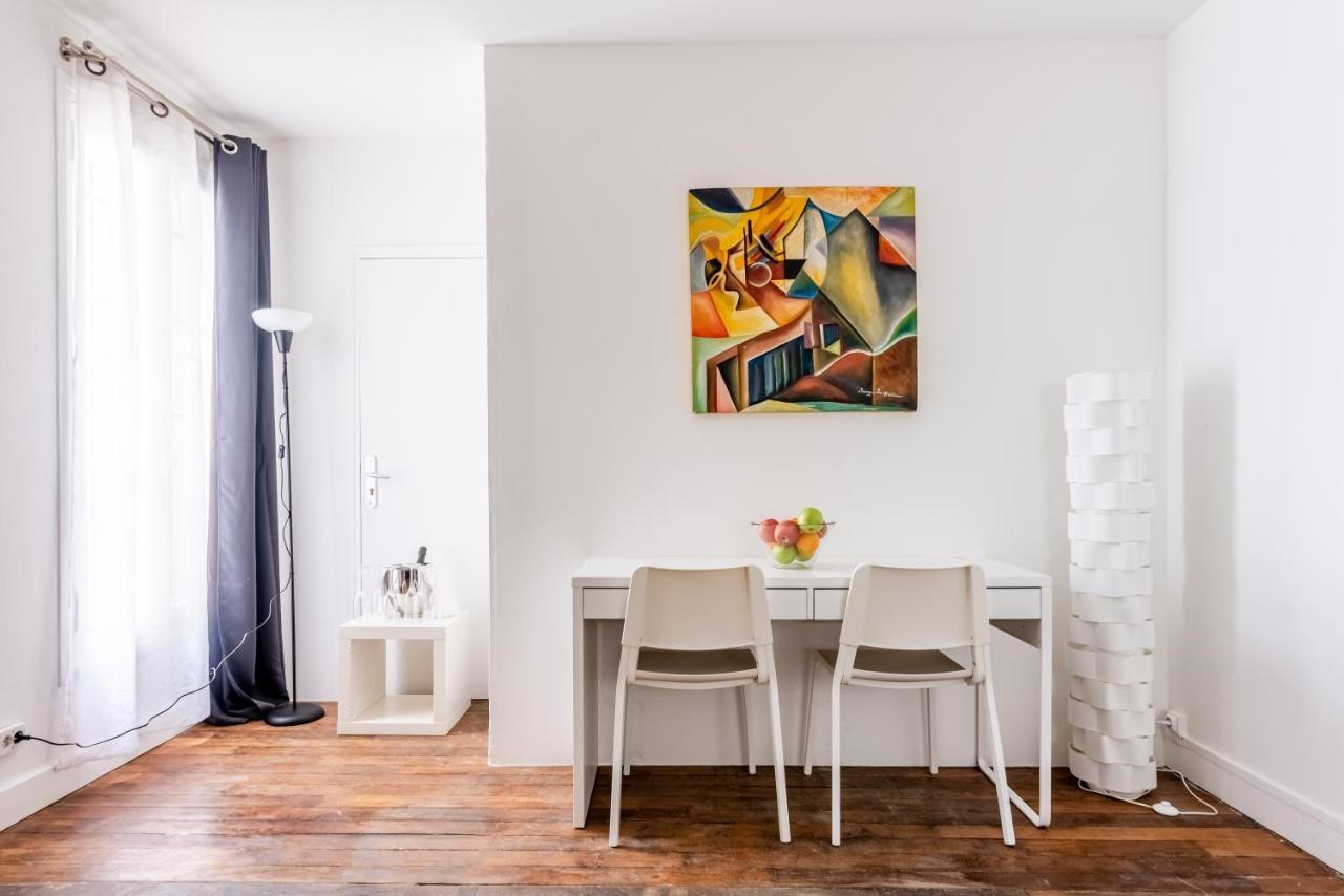 Triplex Magenta Quest Paris Exterior foto